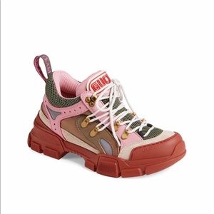 Gucci men shoes size 5